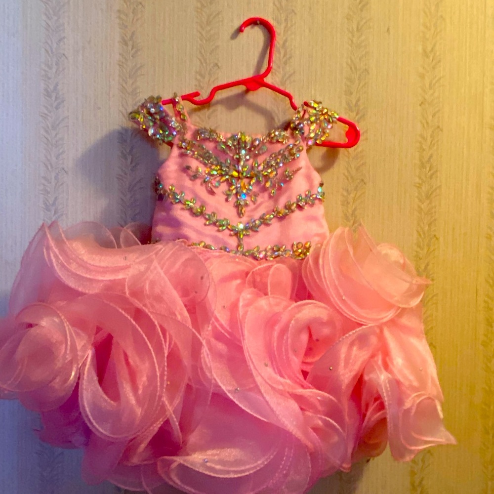 18-24 month Ritzee Girls glitz pageant dress. Won queen title